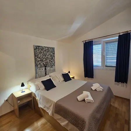 Pavica Apartament *