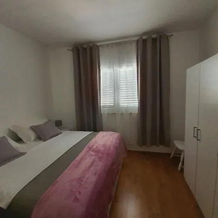 Apartment Pavica *