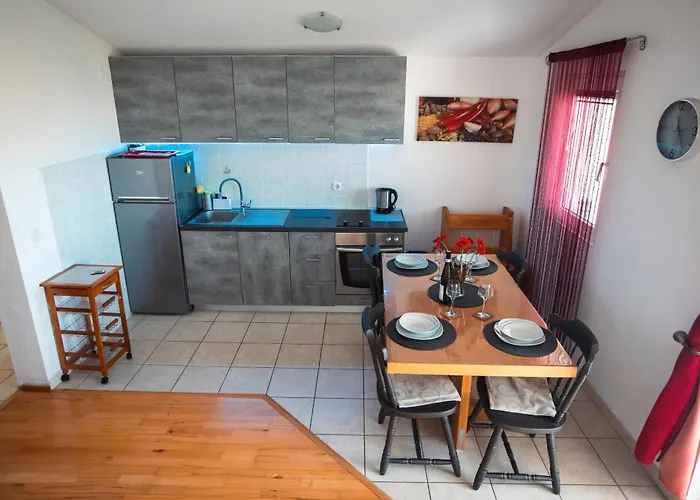 Pavica Rogoznica (Sibenik-Knin)